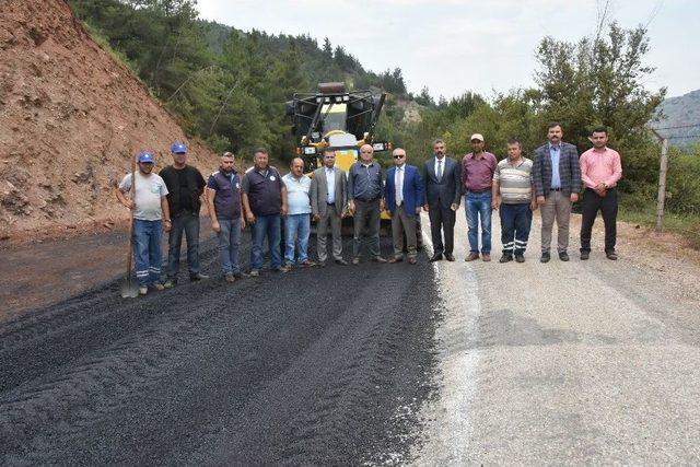 Büyükşehirden Salihli’ye Asfalt Hamlesi