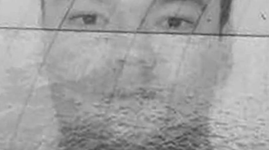 Rus Turist Elbisesiyle Kendini Balkona Astı