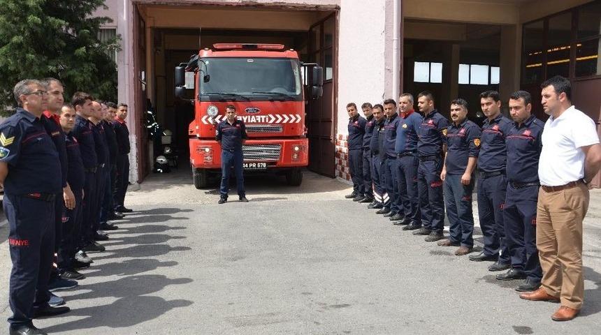 İtfaiyecilerin Dualı N&ouml;bet Değişimi