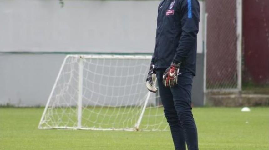 Trabzonspor Esteban Ile G&ouml;r&uuml;şmelere Başladı