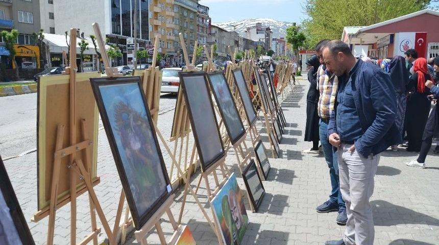 Muş&rsquo;ta Resim Ve R&ouml;lyef Sergisi