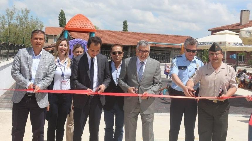 İn&ouml;n&uuml; Anaokulu &Ouml;ğrencilerinden Yıl Sonu Sergi