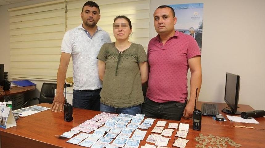 Dilencinin &Uuml;zerinden 3 Bin 390 Lira Para &Ccedil;ıktı