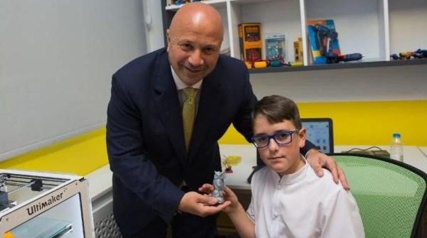 G&ouml;k&ccedil;eada Rum Okulu Turkcell Ile Hayat Buldu