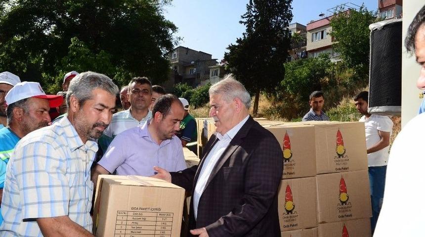 Onilişubat Belediyesi&rsquo;nden Mardinli &Ouml;ğrencilere Yardım