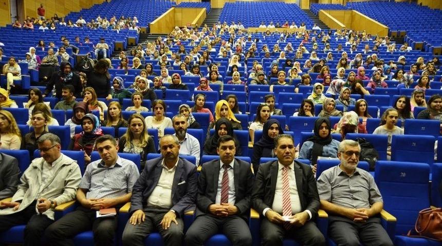 Diyarbakır’da ‘aileyi Yeniden İnşa Etmek’ Konferansı