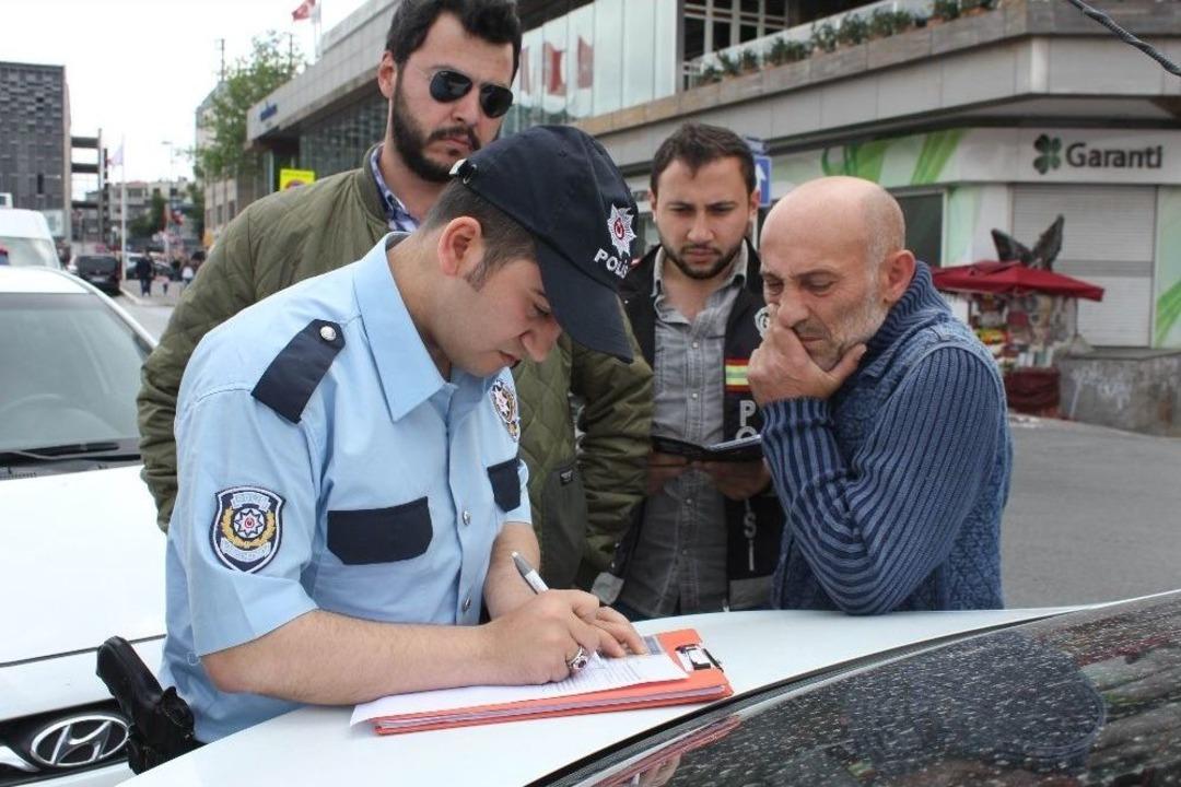 (&ouml;zel Haber) İstanbul&rsquo;da Trafik Polisleri Kuş U&ccedil;urtmuyor