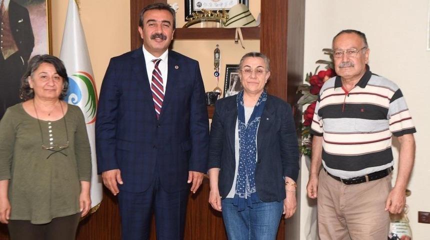 Başkan &Ccedil;etin: &ldquo;emeklilerimiz Ve Yaşlılarımız Baş Tacımız&rdquo;
