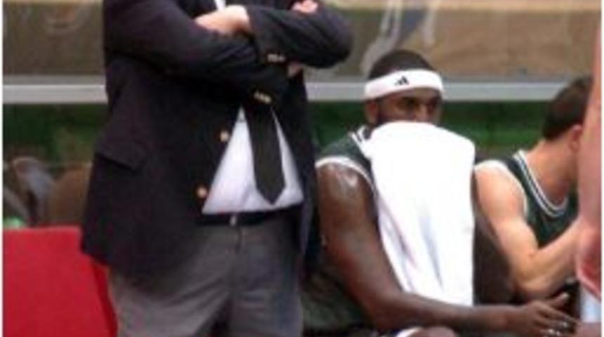 Karşıyaka'ya Birkan Saka Geliyor