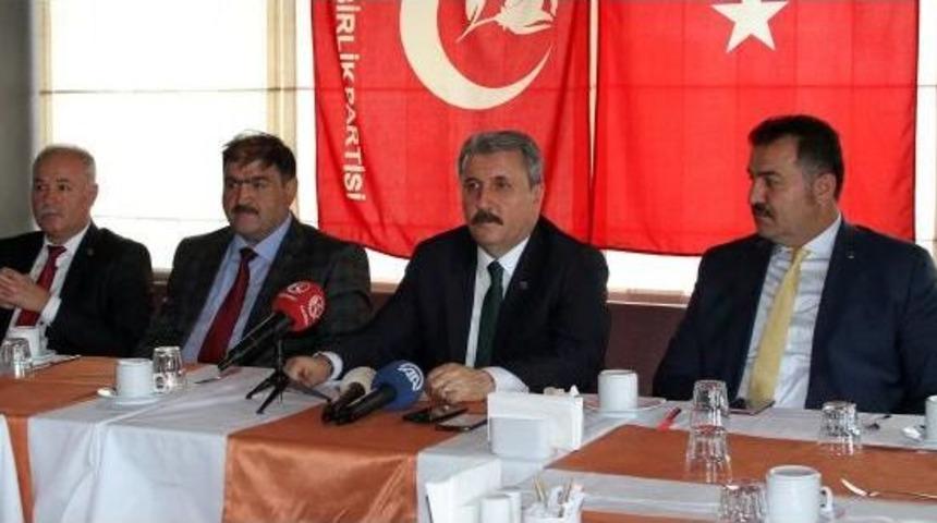 Destici: T&uuml;rkiye, 100 Bine Yakın Ka&ccedil;ak Ermeni'yi Sınır Dışı Etmeli