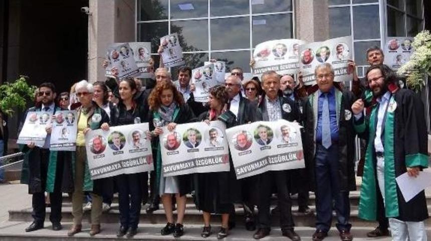 Ankara Adliyesi &Ouml;n&uuml;nde Gerginlik