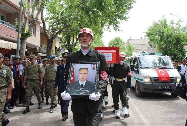 Üç Yetimden Babalarına Asker Selamı G3