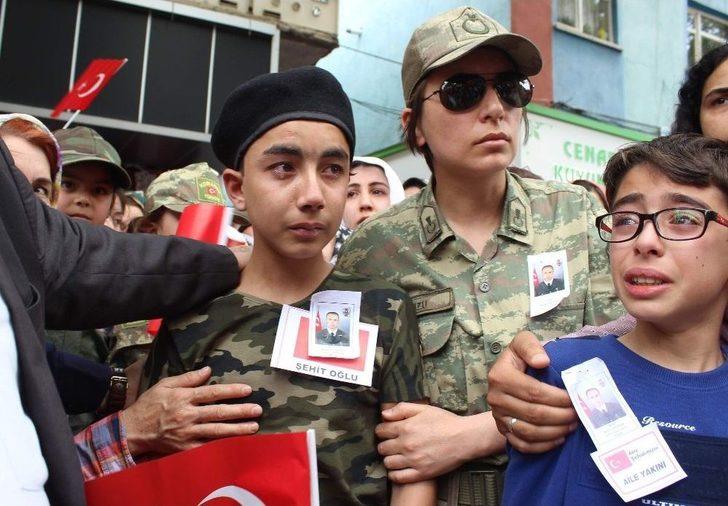 Üç Yetimden Babalarına Asker Selamı G5