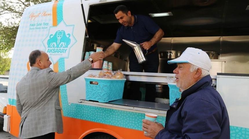 Aksaray’da Mobil Çorba Aracından Haftada 3 Bin Kişi Faydalanıyor