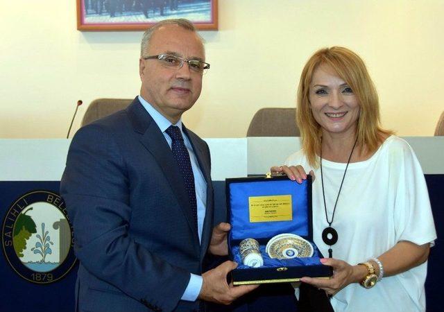 Başkan Kayda, Kıbrıslı &Ouml;ğrencileri Ağırladı 1