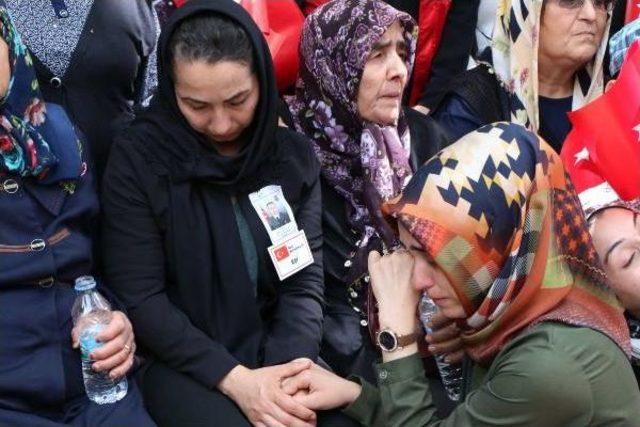 Şehit Uzman &Ccedil;avuş Vuruşkan, G&ouml;lbaşı nda Toprağa Verildi 2