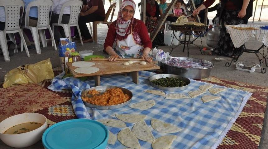 Payas&rsquo;ta Kadın Girişimciler "el Emeği Pazarı" Kurdu