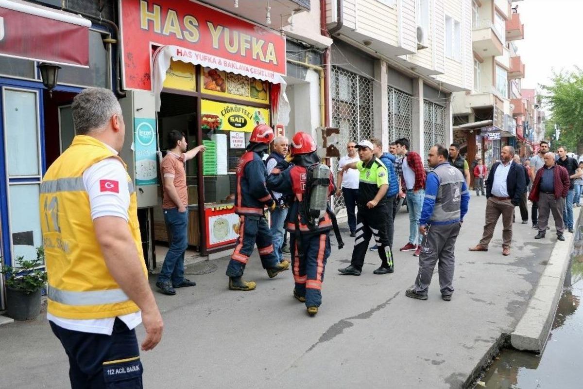 (&ouml;zel Haber) Yemek Yaparken Tutuşan Aspirat&ouml;r Korku Dolu Anlar Yaşattı