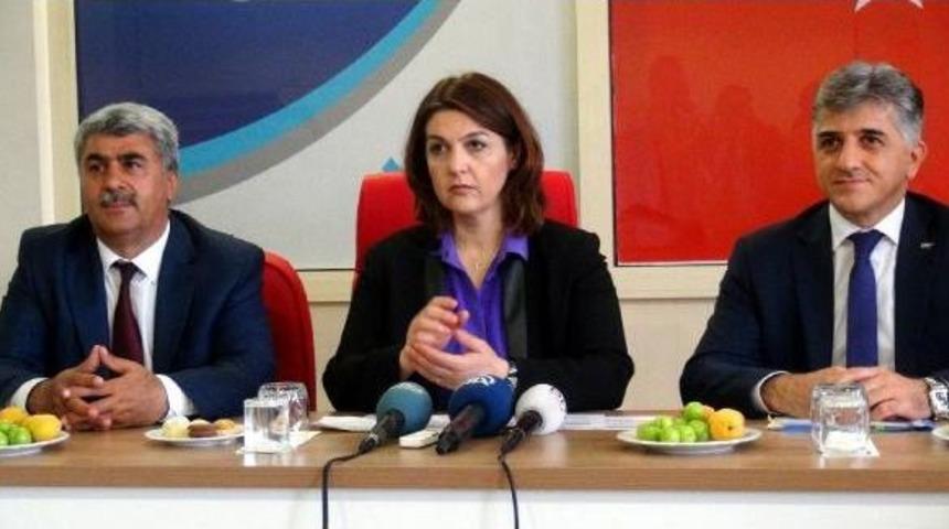 Nurcan &Ouml;nder: Suriyeliler Kayıt Dışı &Ccedil;alışmayı Tercih Ediyor