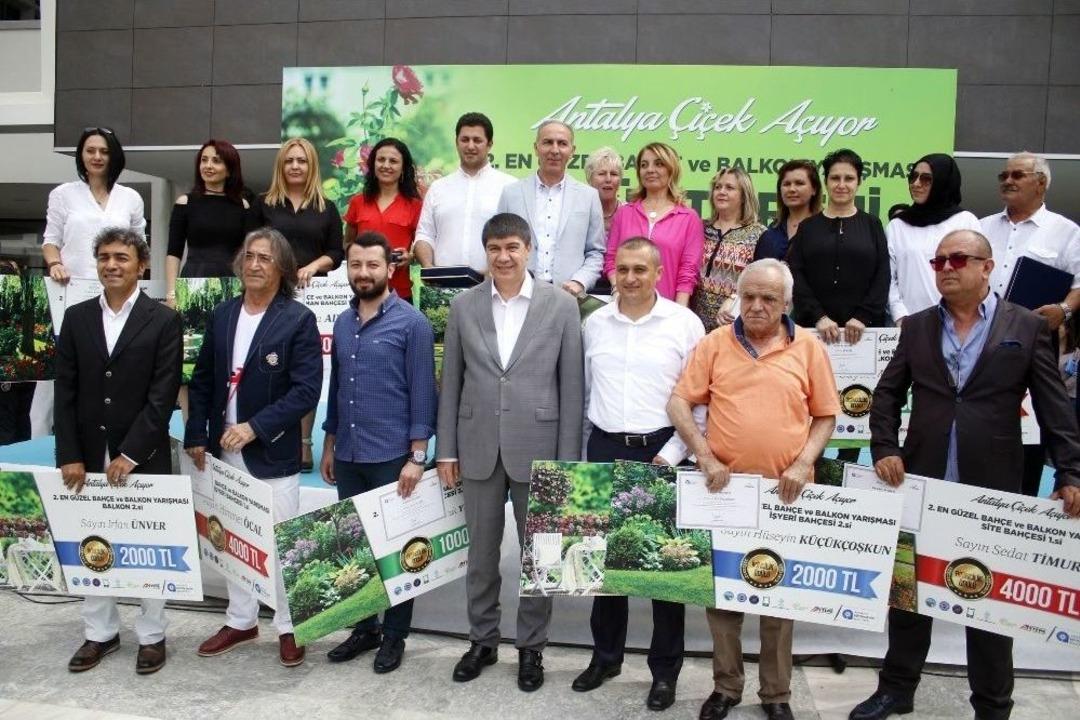 121 Balkon 4 Bin Tl İ&ccedil;in Yarıştı