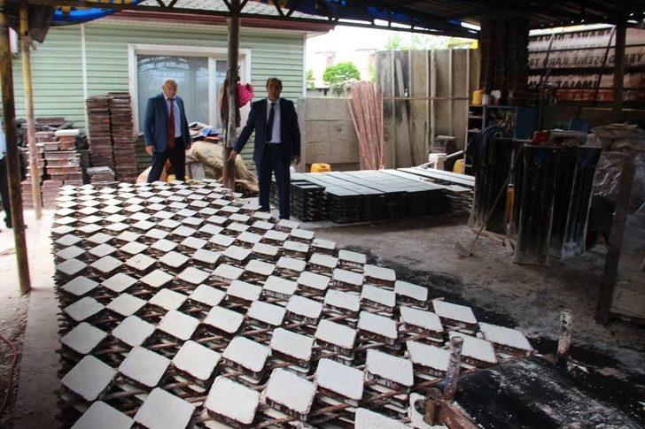 Gülüç’e Çeşme’den Bir Tır Dolusu Malzeme Geldi G2