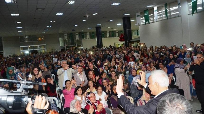 Nihat Hatipoğlu Ereğlililerle Bir Araya Geldi