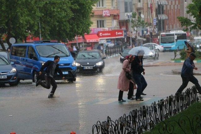 Kütahya’da Şiddetli Yağış