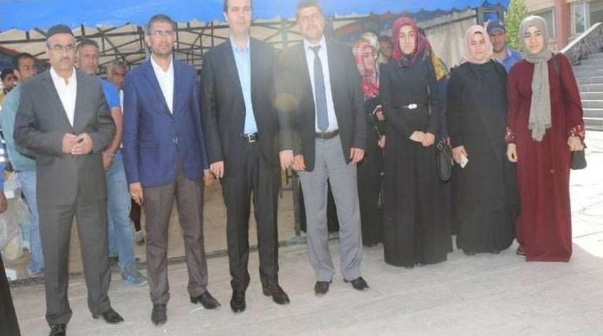 &Ouml;zalp İl&ccedil;esinde Kermes