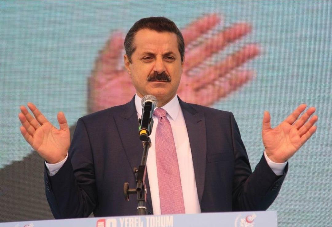 Bakan &Ccedil;elik: "700 Milyon İnsan A&ccedil;lık Ve Susuzluk Y&uuml;z&uuml;nden G&ouml;&ccedil; Edecek"