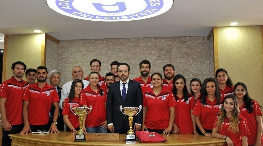 Bircan, Adü’yü Başarıyla Temsil Eden Sporcularla Buluştu