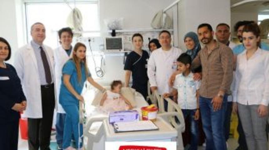 Suriyeli Minik Meryem Sağlığına Kavuştu