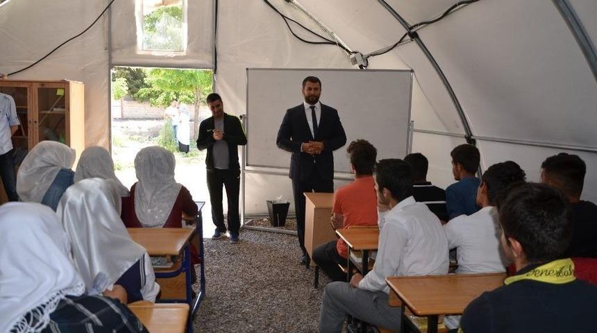 Samsatlı Gen&ccedil;lere Spor Anlatıldı