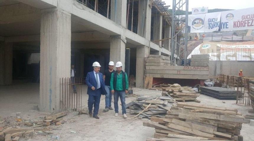 Başkan, Kamp&uuml;s İnşaatını İnceledi