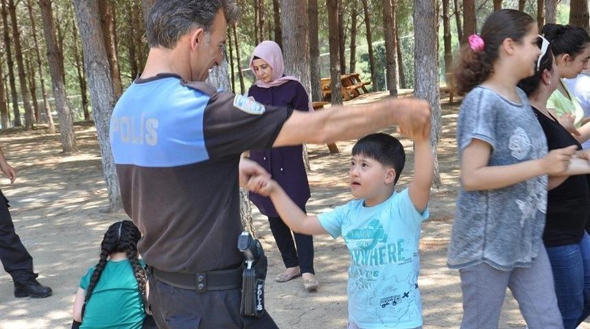 Engellilere Polis Morali