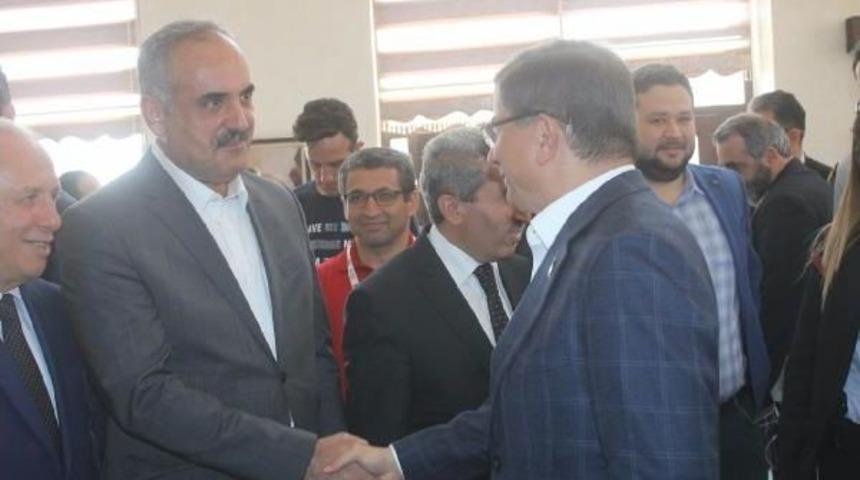 Davutoğlu: Kimse Bir Daha Diyarbakır Ulu Cami'inin &Ccedil;evresini Ter&ouml;r Yuvası Yapamayacak