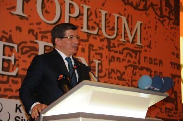 Davutoğlu: Kimse Bir Daha Diyarbakır Ulu Cami'inin Çevresini Terör Yuvası Yapamayacak