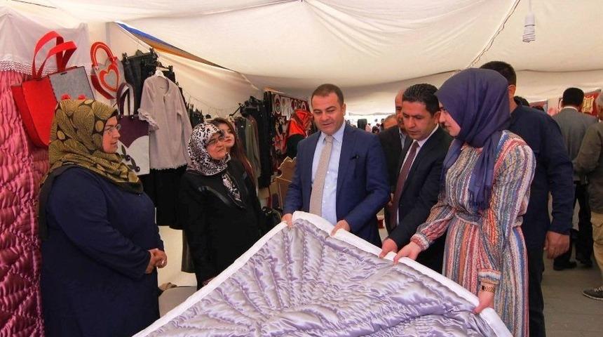 Ercişli Kadınların El Emeği G&ouml;z Nuru &Uuml;r&uuml;nleri Satışa Sunuldu