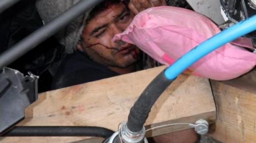 Kayseri'de Zincirleme Kaza: 4 Yaralı