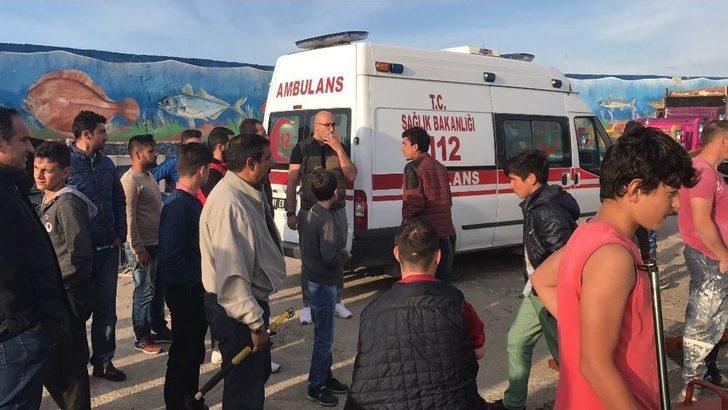 Demir Yığını Altında Kalan İşçi Yaralandı G1