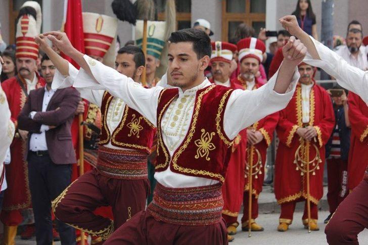 Çankırı Karatekin Üniversitesinde Mezuniyet Coşkusu G5