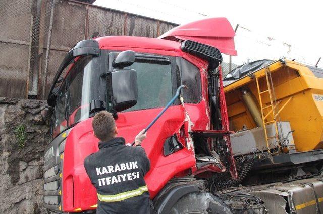 Karabük’te Trafik Kazası: 5 Yaralı