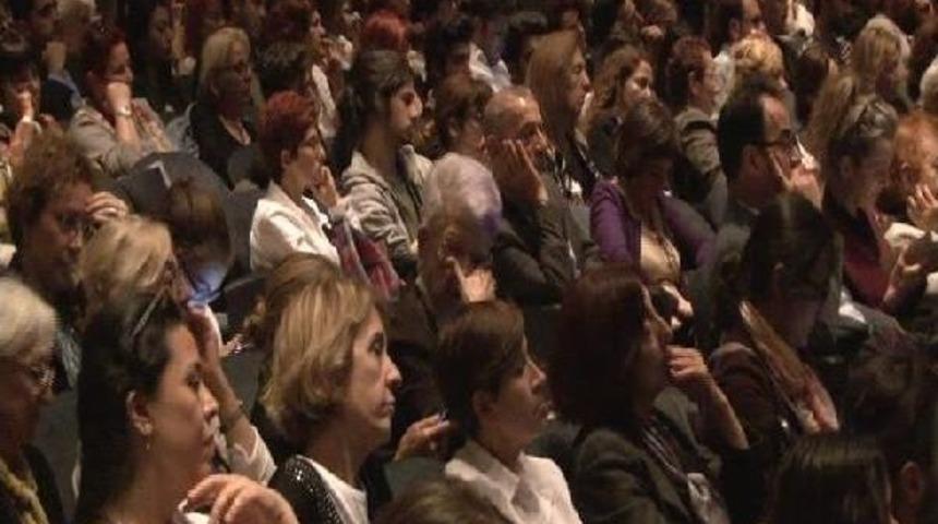 T&uuml;rkan Saylan 7. Sanat Ve Bilim &Ouml;d&uuml;lleri Sahiplerine Verildi