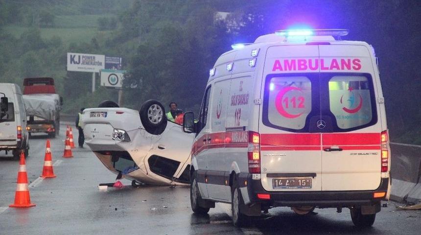Bolu Tem&rsquo;de Kaza: 5 Yaralı