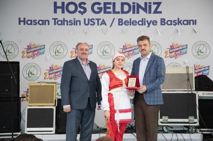 Başkan Usta’dan Başarılı Öğrencilere Bisiklet G2