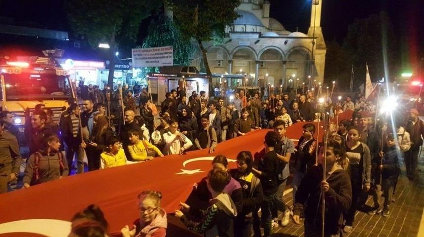 D&uuml;zce&rsquo;de Fener Alayı B&uuml;y&uuml;k İlgi G&ouml;rd&uuml;