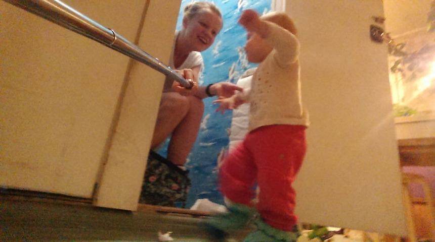 Bir bebek, bir selfie &ccedil;ubuğu ve bir g&uuml;n!