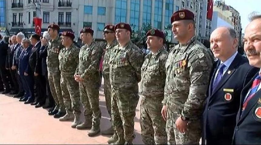 Taksim'de 19 Mayıs T&ouml;reni