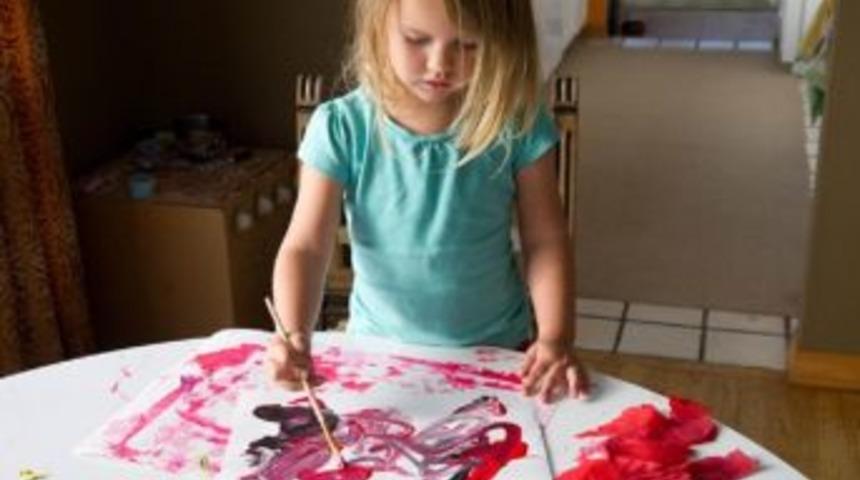 &Ccedil;ocukların Yaptıkları Resimlere Dikkat