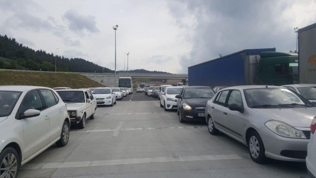 Otoyollarda 19 Mayıs Trafiği