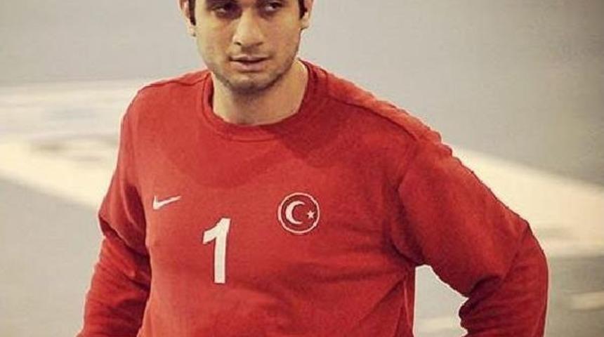 G&ouml;ztepe Hentbolda Taaruza Kalktı